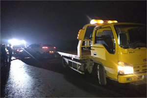 竹山24小时车辆搭电联系电话